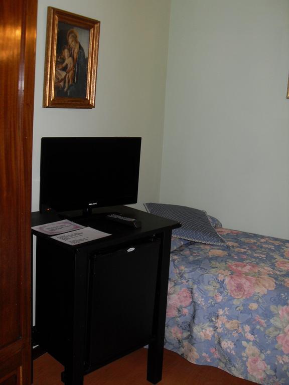Residenza Giulia Otel Floransa Dış mekan fotoğraf